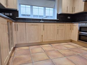 Photo 5- click for photo gallery